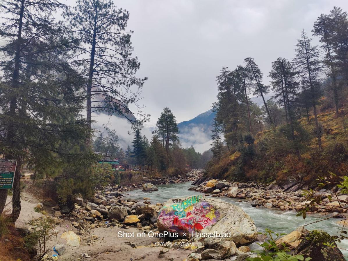 Breathe Inn Kasol Buitenkant foto