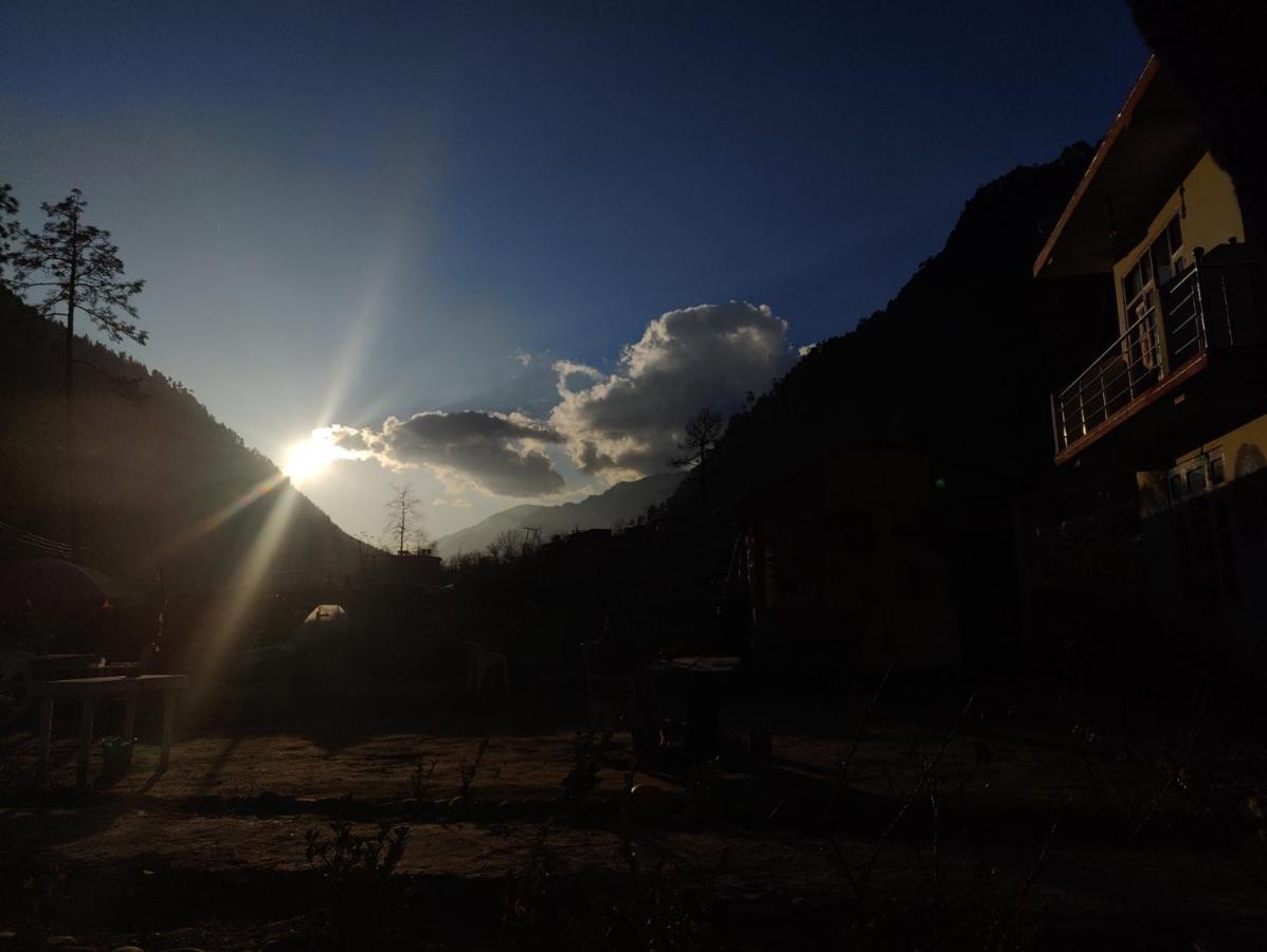 Breathe Inn Kasol Buitenkant foto